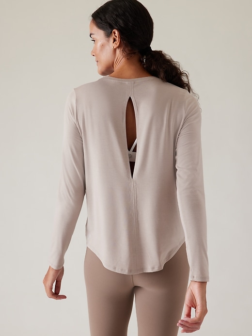2 of 8 showing, with the color Dovetail Taupe of product With Ease Open Back Top