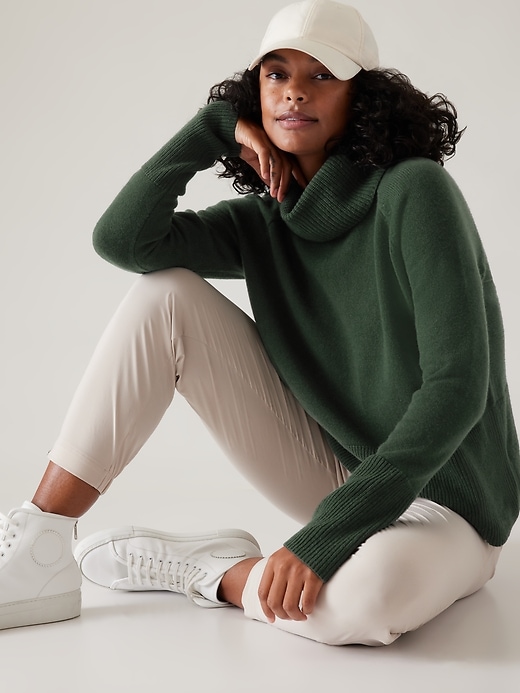 Athleta 2025 turtleneck sweater