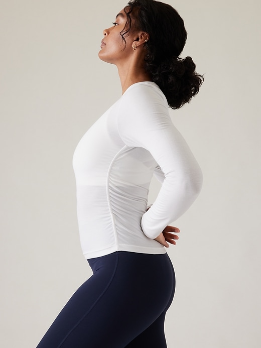 Lululemon Love Long Sleeve Tee Prosecco White Stripe Athletic Top 8 - $58 -  From Lily