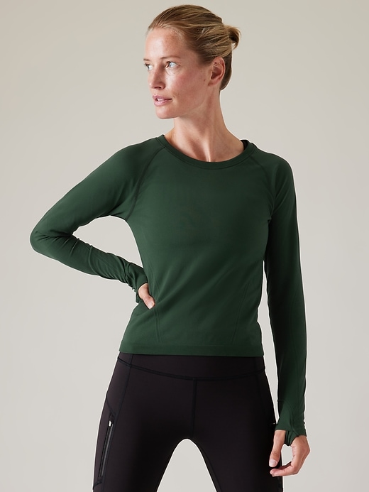 1 of 8 showing, with the color Seaweed Snack of product Momentum Seamless Sport Length Top