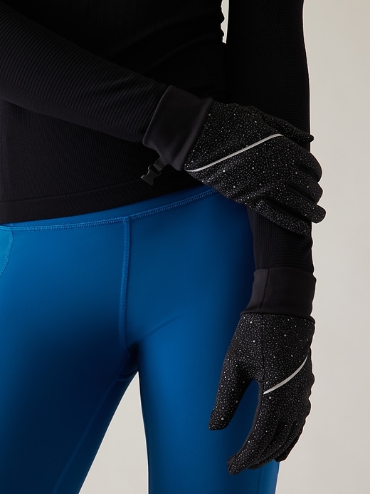 Winthrop Glove Athleta