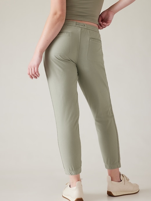 Athleta Farallon Jogger Pant Pull On Charcoal Gray Size 4 - $35 - From  Stephanie