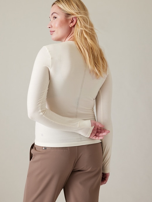 Image number 6 showing, Ascent Seamless Top