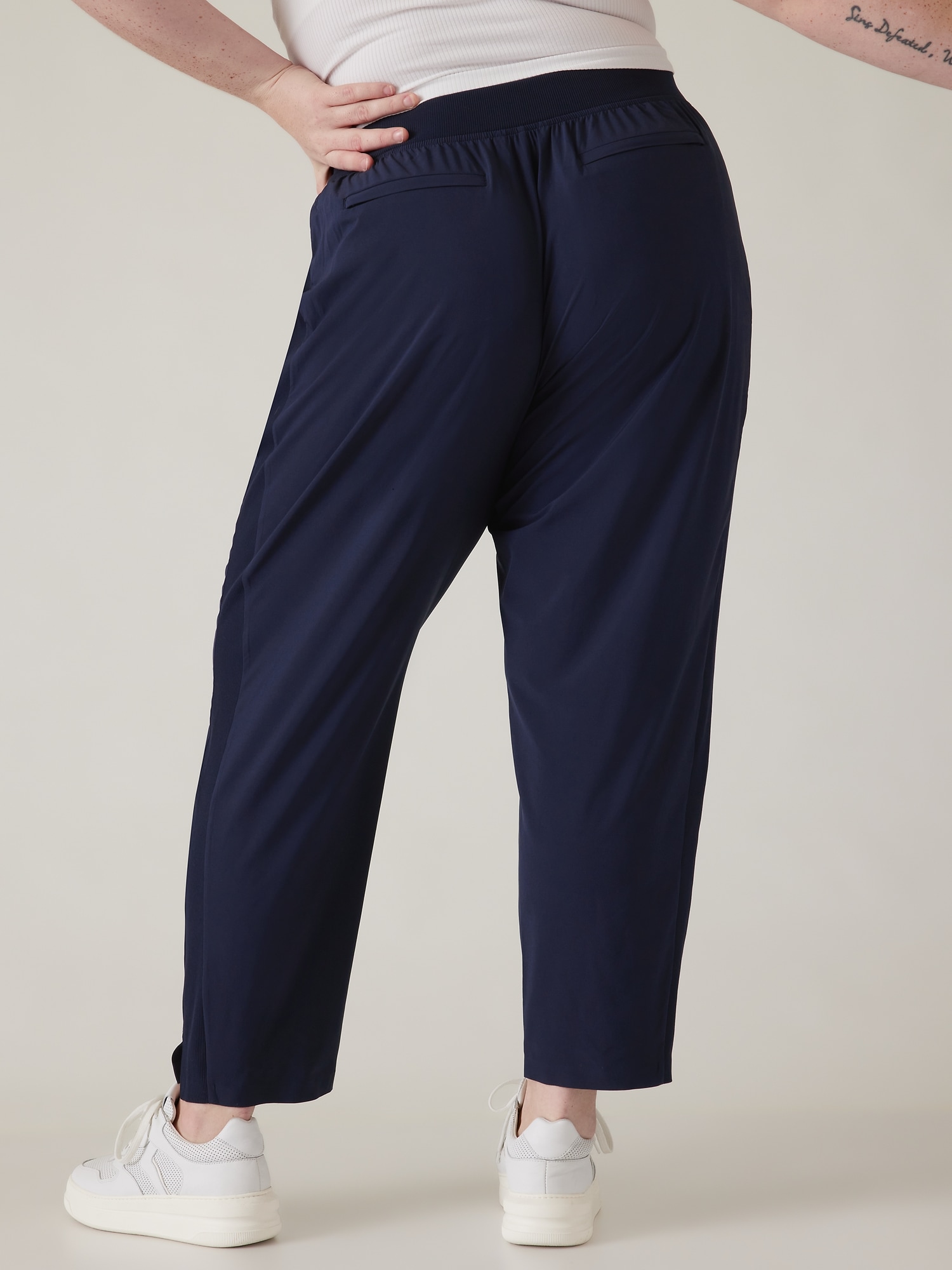 Athleta shops Brooklyn Ankle Pants