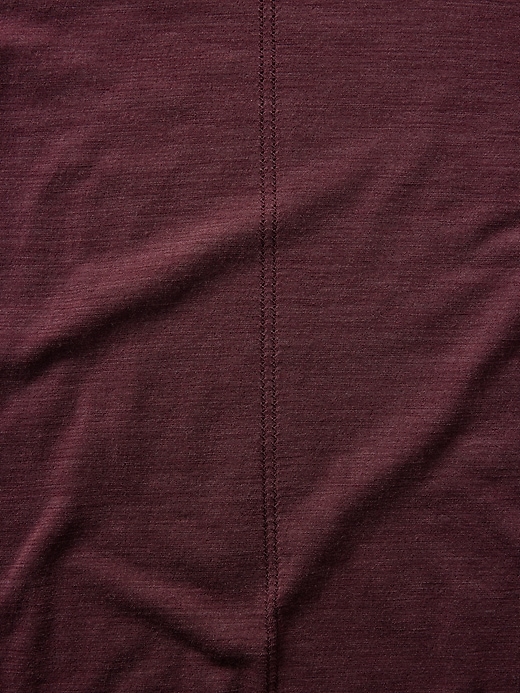 2 of 8 showing, with the color Spiced Cabernet of product Ascent Seamless Top