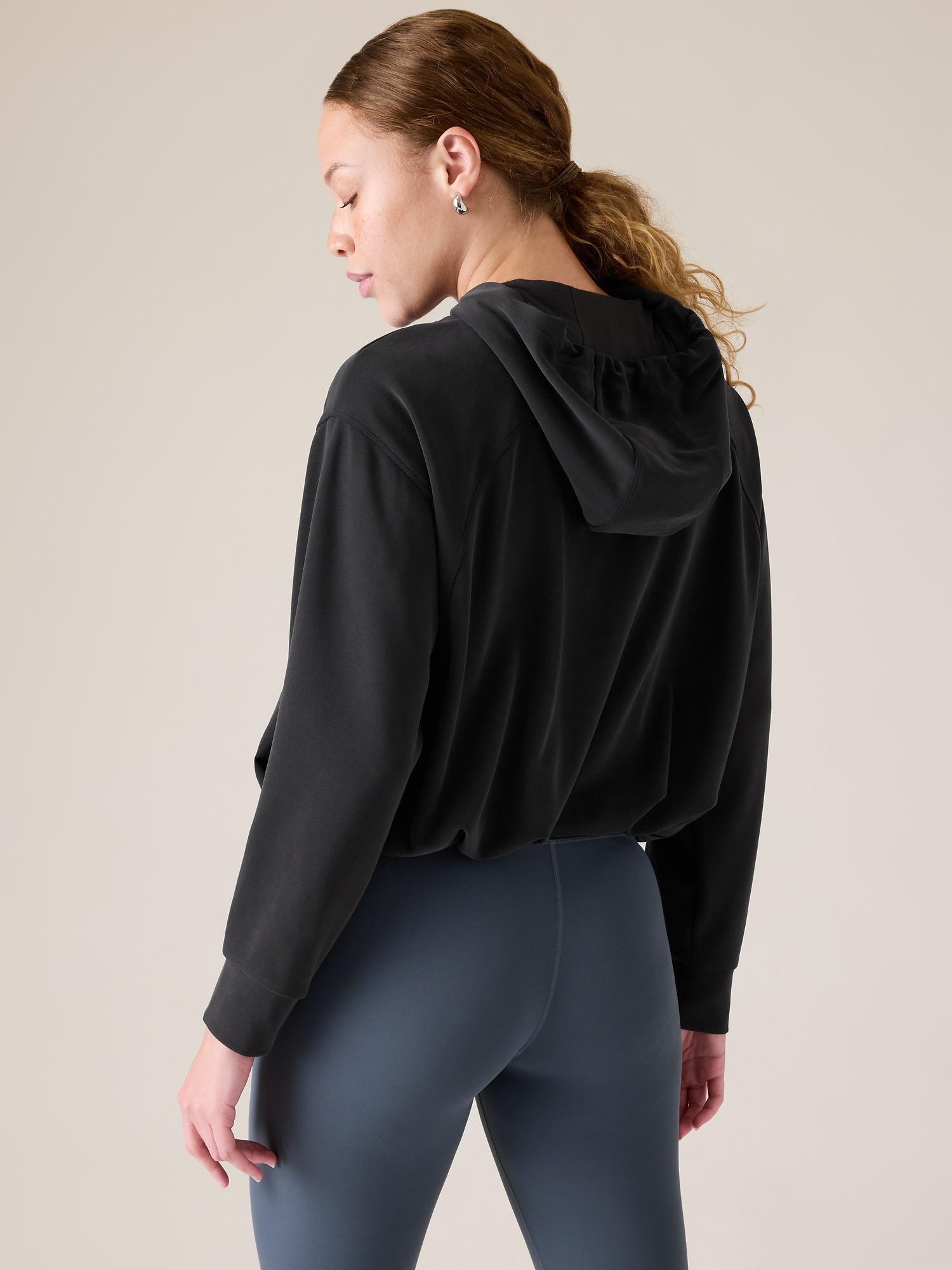 Athleta hot sale cropped hoodie