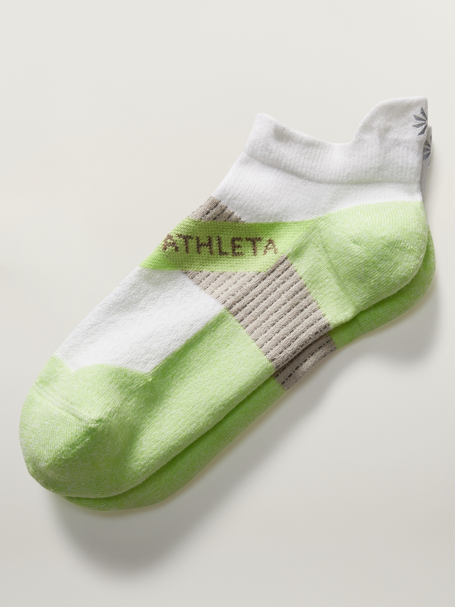 Athleta Performance Ankle Sock In Cactus