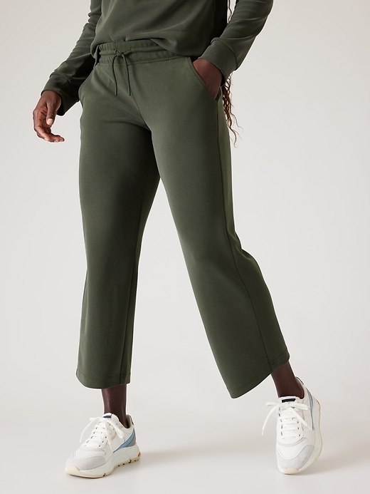 Image number 1 showing, Seasoft Straight Crop Pant