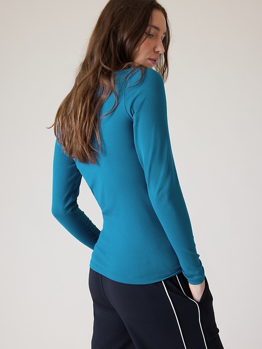 Image number 4 showing, Renew Seamless V-Neck Top