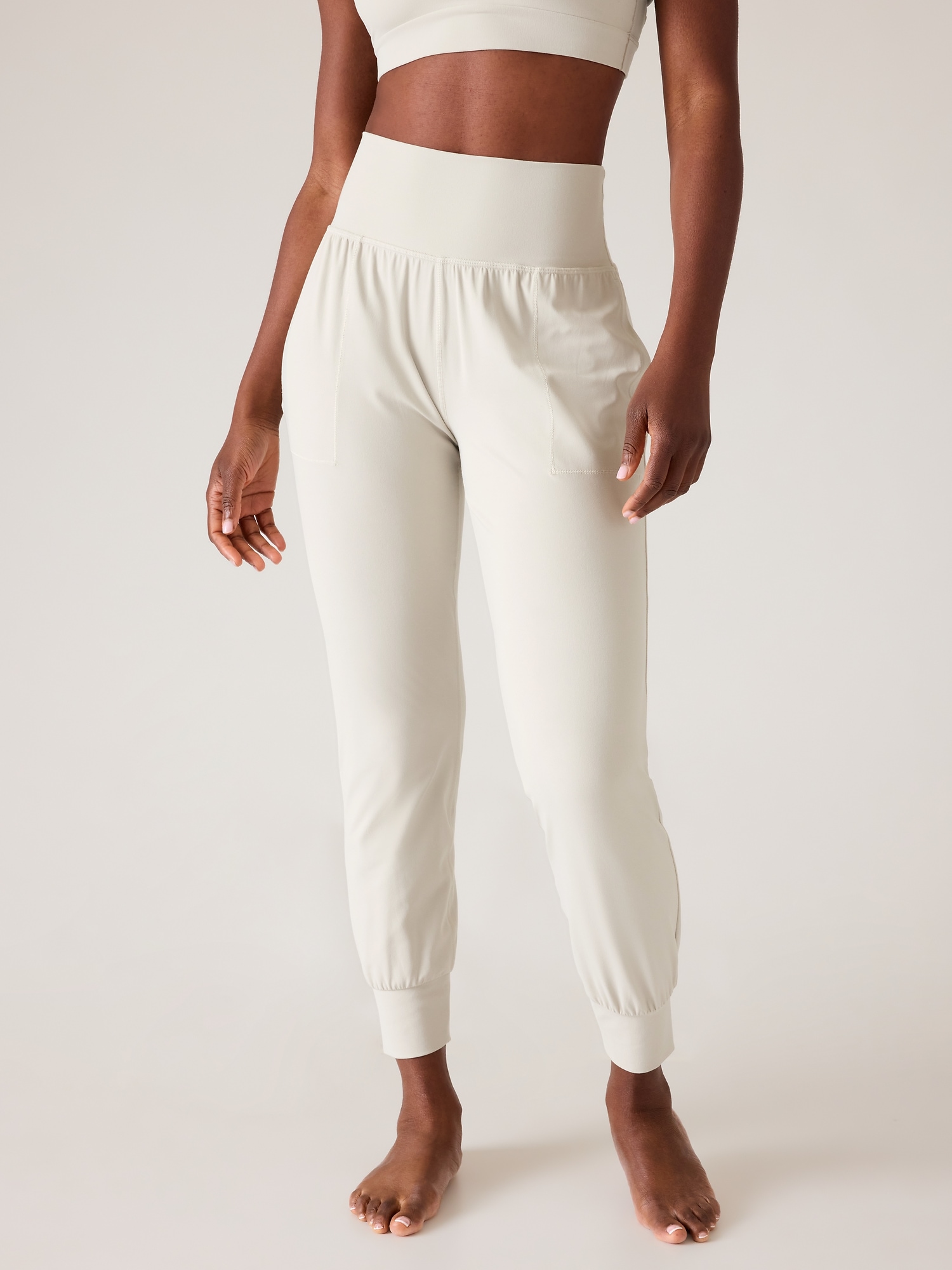 Salutation Jogger Athleta