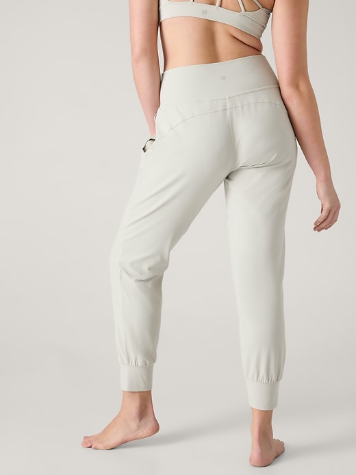 Athleta Salutation Cruise Jogger in Powervita XS Anthracite Grey #531288  for sale online