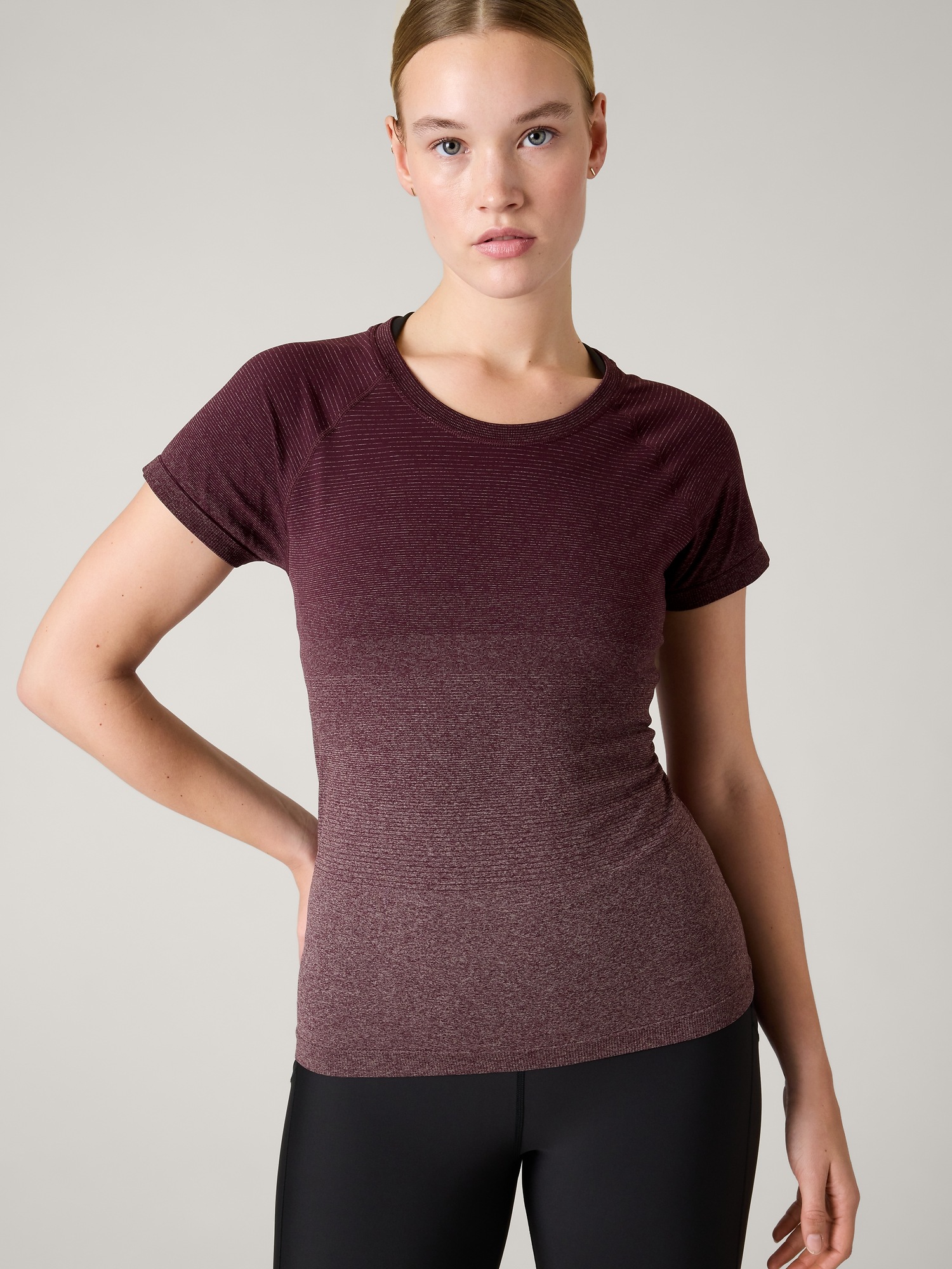 Momentum Seamless Tee | Athleta