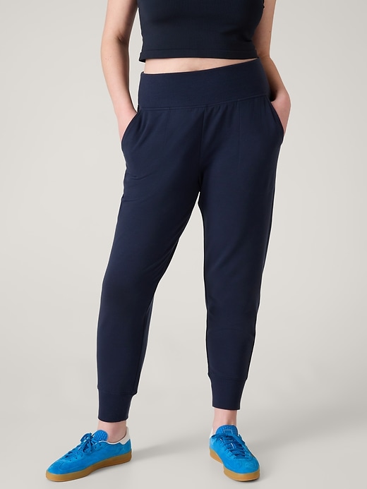 Image number 8 showing, Coaster Luxe High Rise Jogger