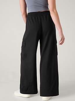 Athleta Black Dipper Nylon Utility Cargo Wide Leg Pants Size 2