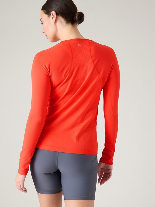 Image number 8 showing, Momentum Seamless Top