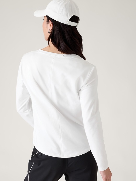 Essential V-neck Top, Champagne
