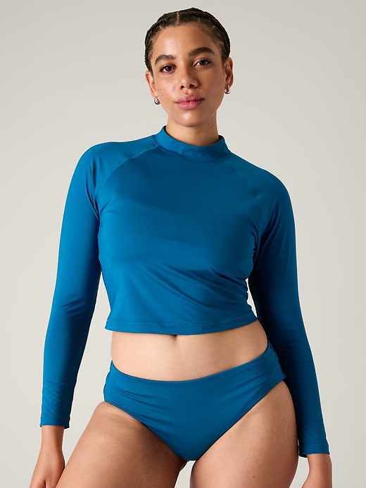 Image number 5 showing, North Point Crop Rashguard