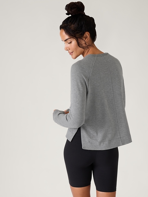 Image number 3 showing, Coaster Luxe Recover High Hip Sweatshirt
