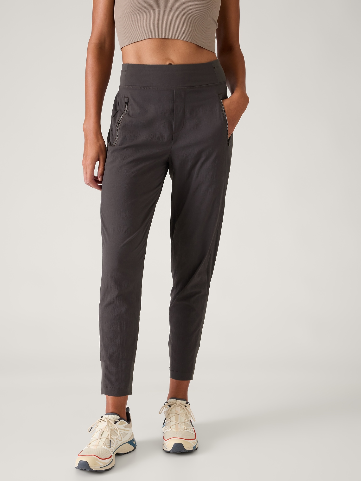 Trekkie north sales jogger athleta