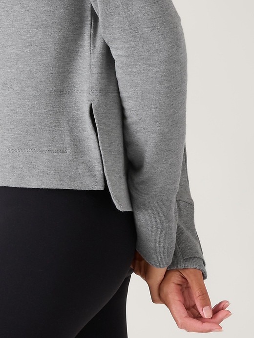 Image number 2 showing, Coaster Luxe Recover High Hip Sweatshirt