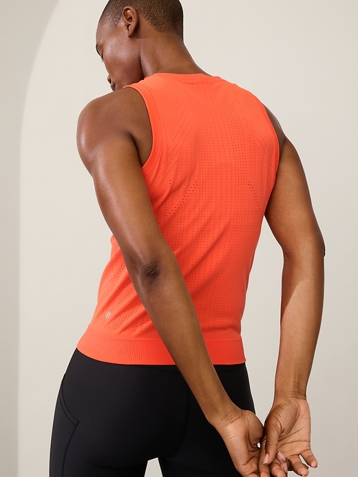 Image number 3 showing, In Motion Seamless Tank
