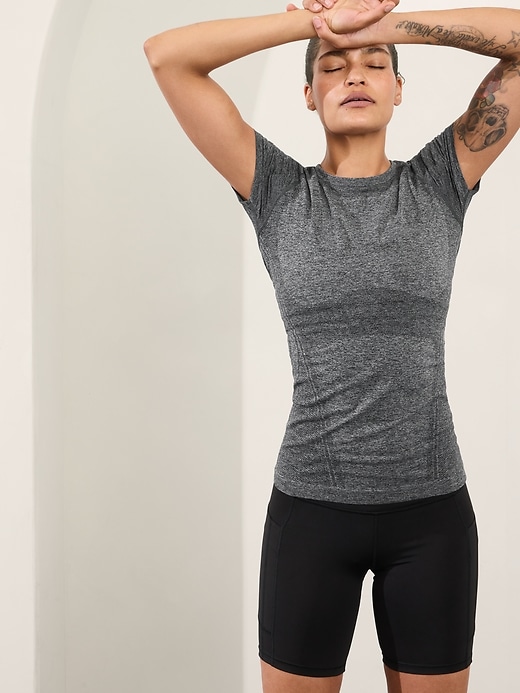 Image number 1 showing, Momentum Seamless Heather Tee