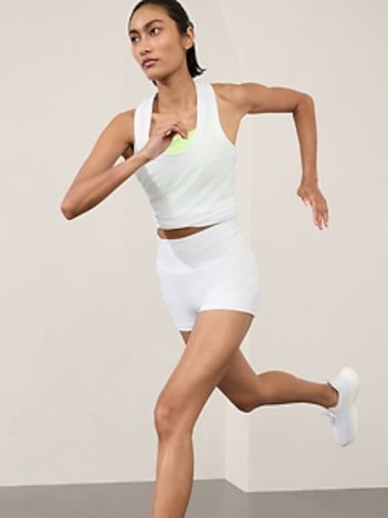 Momentum Seamless Tank