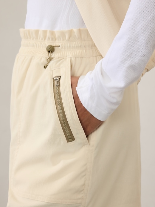 Image number 2 showing, Trekkie Parachute Short