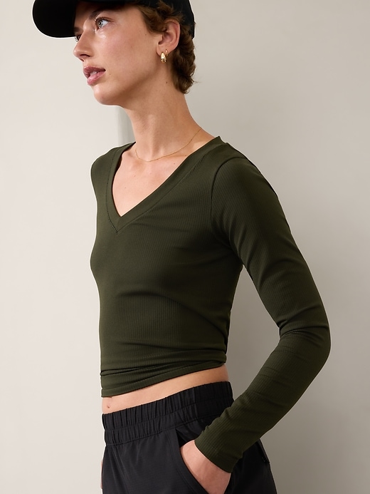 Image number 3 showing, Renew Seamless V-Neck Top