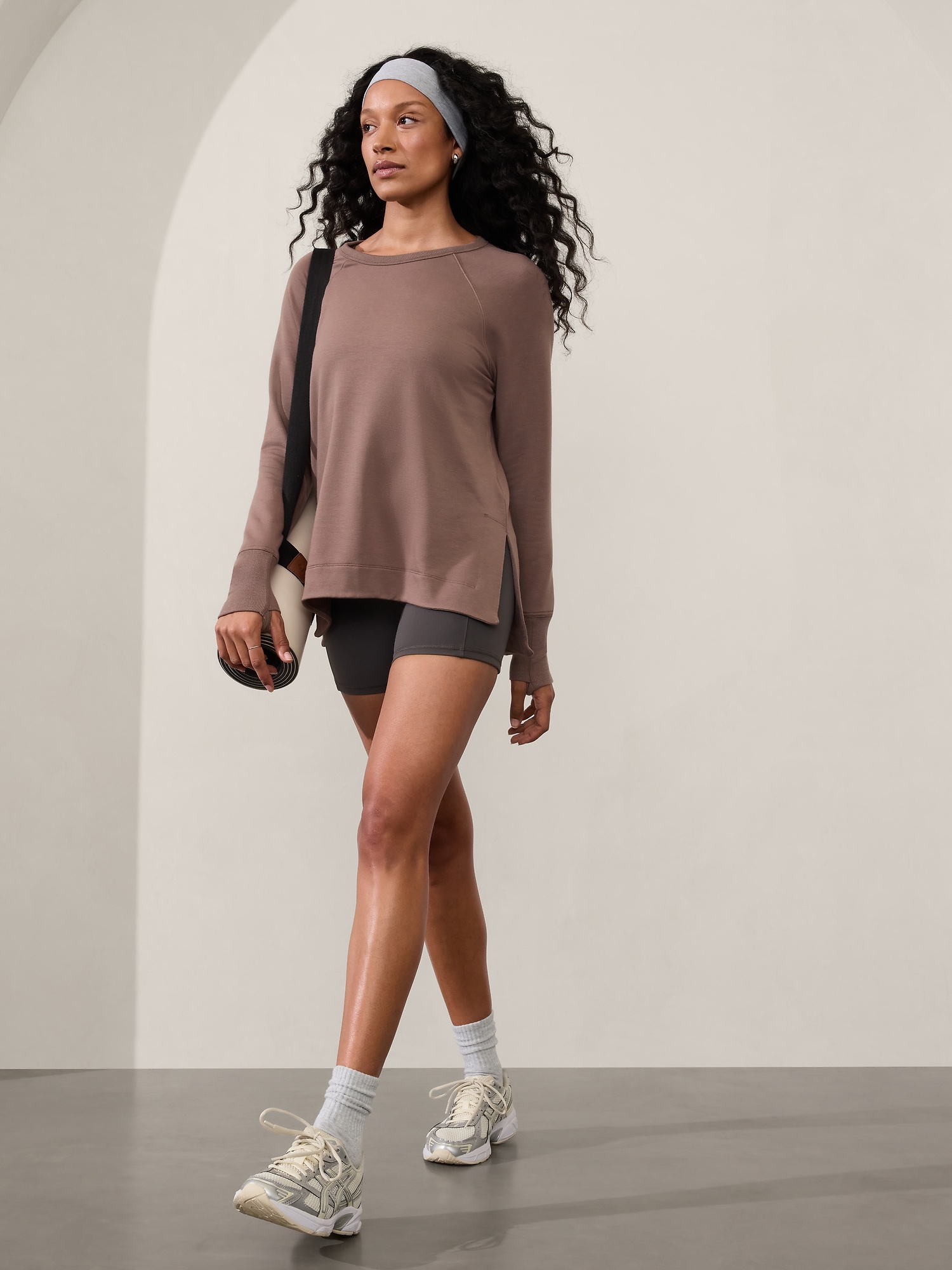 Coaster Luxe Recover Sweatshirt - Pink