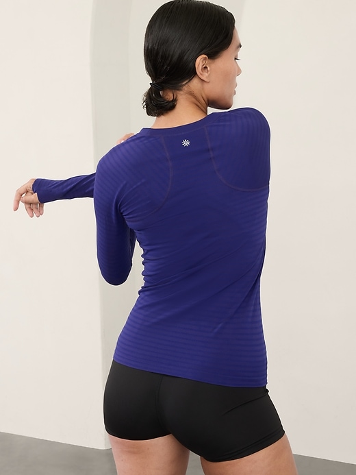 Image number 3 showing, Momentum Seamless Stripe Top