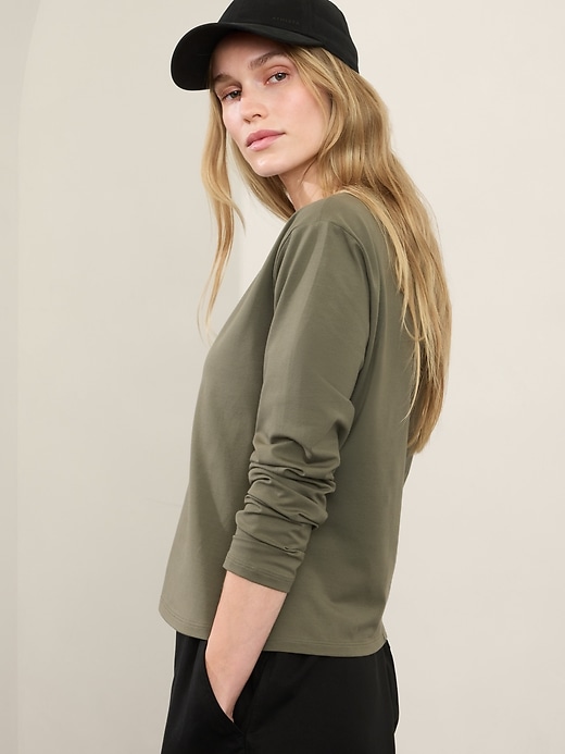 Image number 3 showing, Essential V-Neck Top