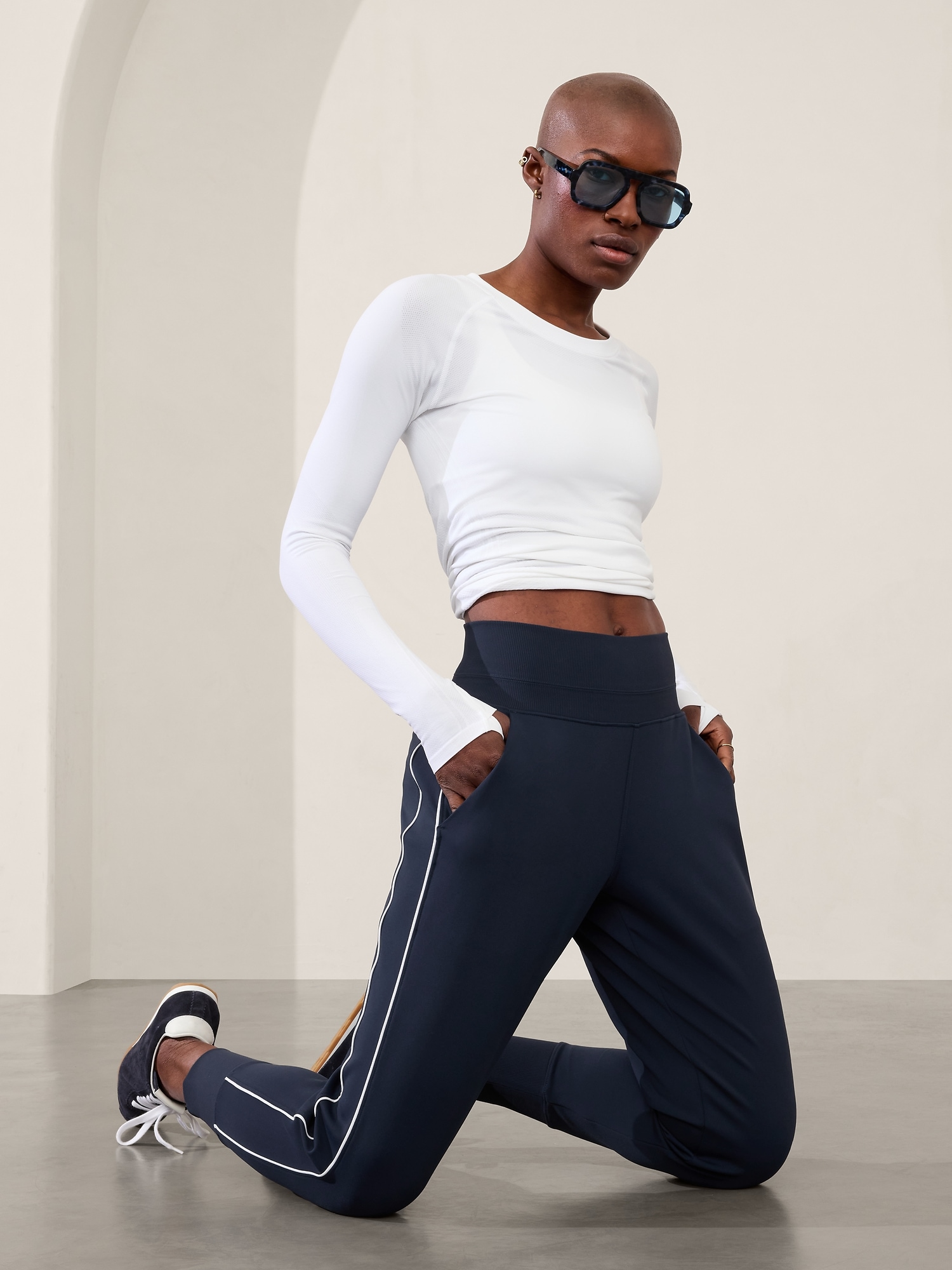 Athleta joggers online