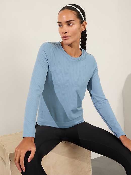 Image number 1 showing, In Motion Seamless Top