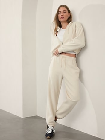 Forever Fleece Mid Rise Jogger