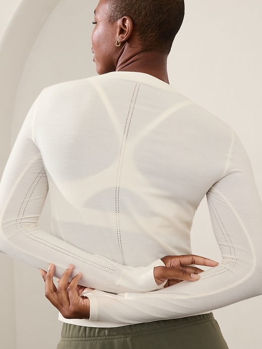 Image number 6 showing, Ascent Seamless Top