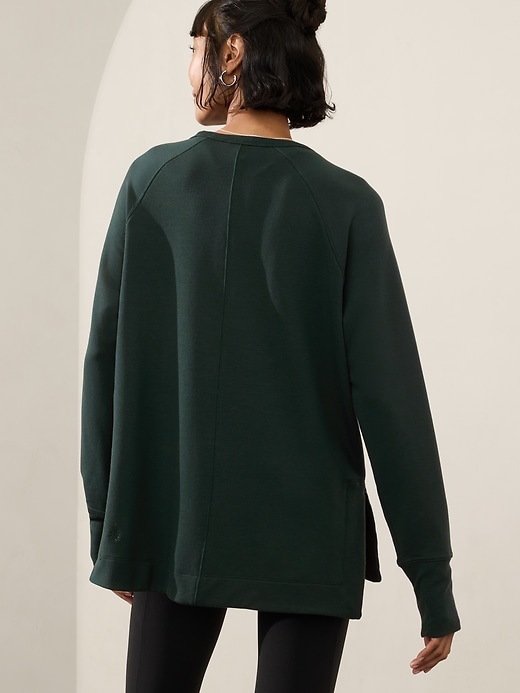 Image number 2 showing, Coaster Luxe Recover Sweatshirt