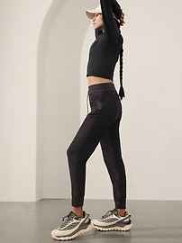 Headlands Hybrid Mid Rise Jogger
