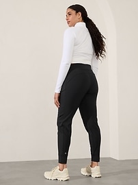 Headlands Hybrid Mid Rise Jogger