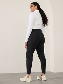 Headlands Hybrid Mid Rise Jogger