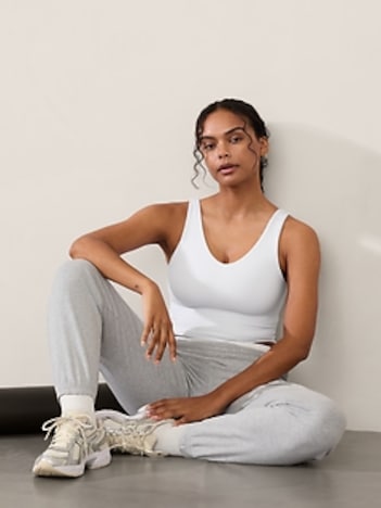 Transcend V-Neck Crop Sports Bra D-DD