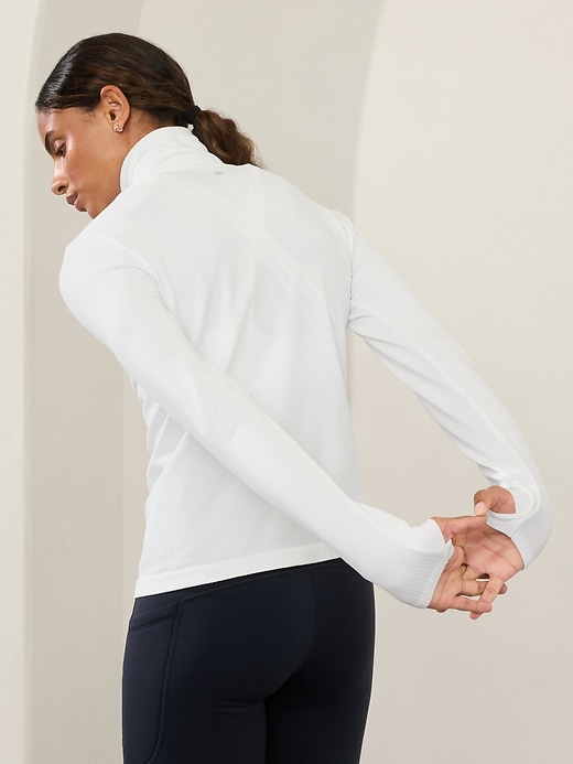 Image number 2 showing, Flurry Seamless Henley