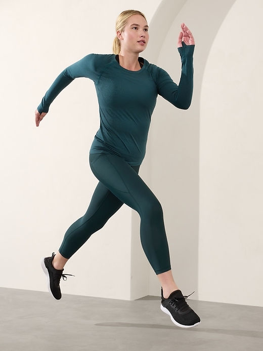 Image number 7 showing, Momentum Seamless Top