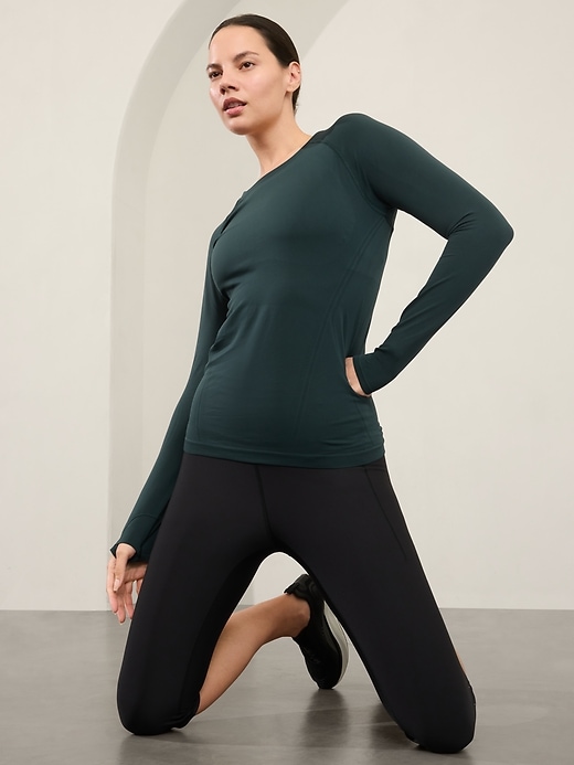 Image number 7 showing, Momentum Seamless Top