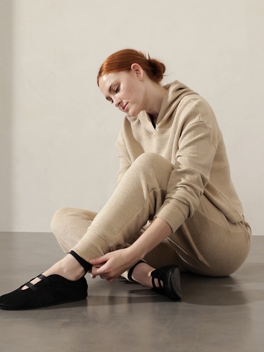 Image number 4 showing, Coaster Luxe Waffle High Rise Jogger
