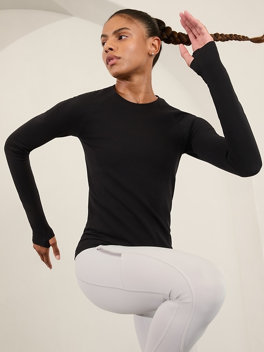 Image number 1 showing, Flurry Seamless Crewneck Top