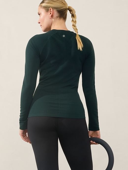 Image number 6 showing, Flurry Seamless Crewneck Top