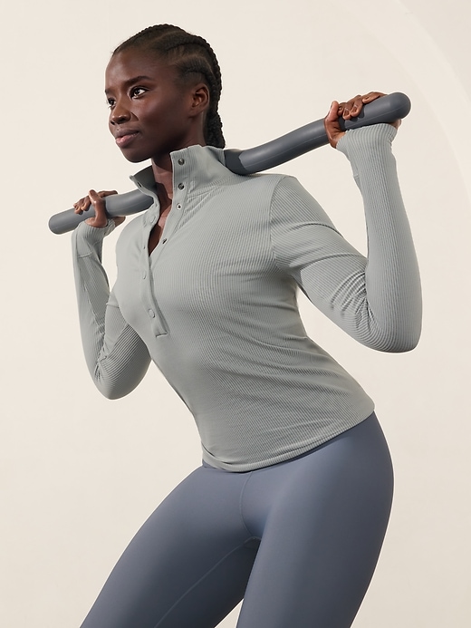 Image number 7 showing, Flurry Seamless Henley