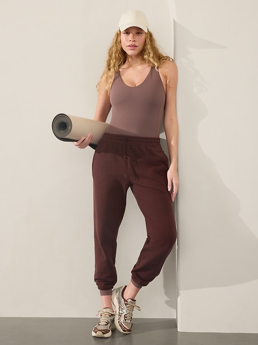 Image number 2 showing, Easy Fleece Mid Rise Jogger