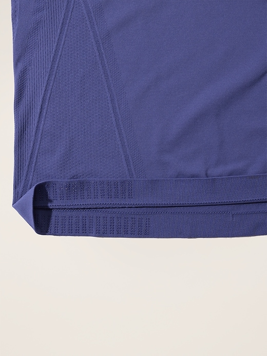 Image number 5 showing, Momentum Seamless Top